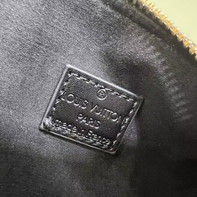 Louis Vuitton M46921 g1 - Haga un click en la imagen para cerrar